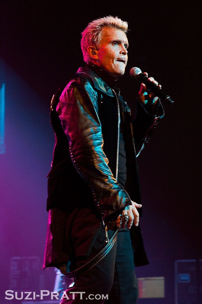 Billy Idol concert photography in Seattle