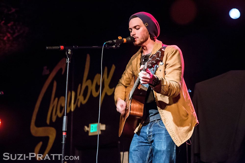 Alex and Sierra concert photography Seattle